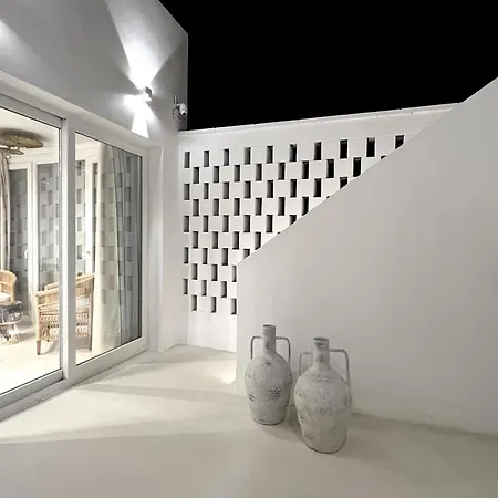 -atlantic- By Myhomeintenerife-com, Luxury Private Heated Pool Villa